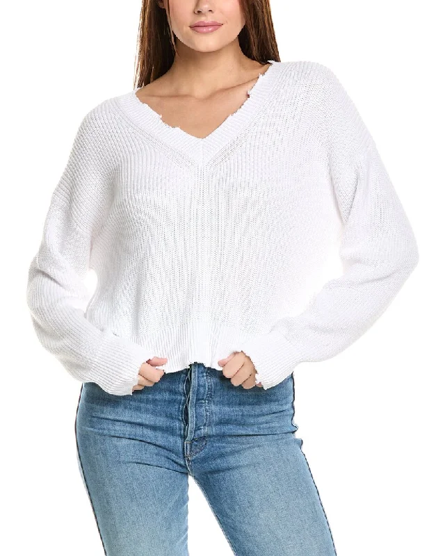 525 America Distressed V-Neck PulloverV-Neck Knit Tops