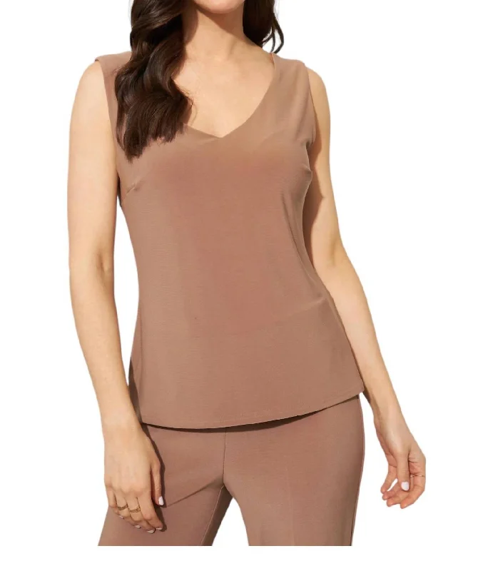 V-Neck Tank Top In Espresso