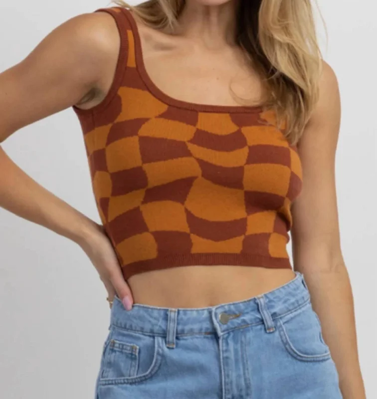 Checkered Knit Crop Tank In Rust