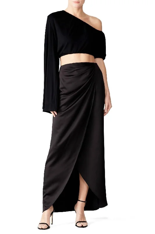 Cropped Asymmetric Top In Black