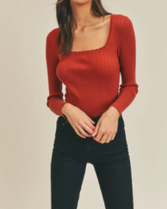 Scallop Square Neck Crop Top In Brick